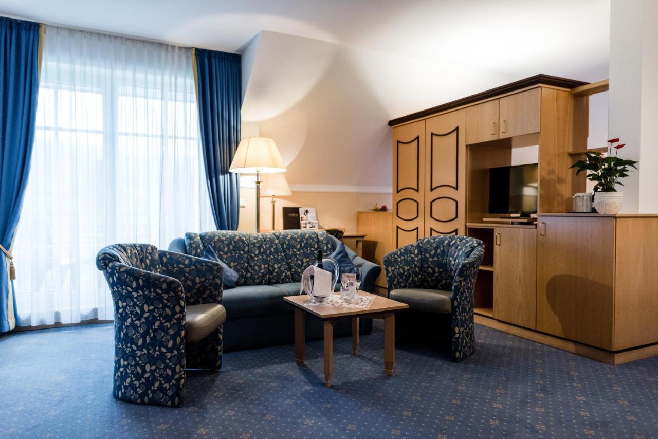 Akzent Hotel Bayerwald-Residenz Neukirchen  Екстериор снимка