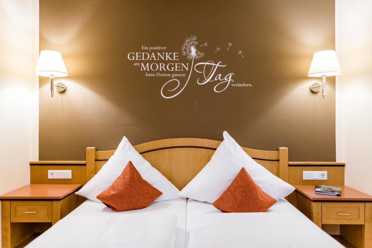 Akzent Hotel Bayerwald-Residenz Neukirchen  Екстериор снимка