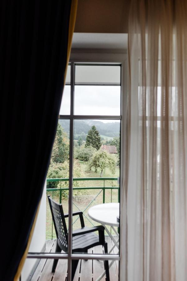 Akzent Hotel Bayerwald-Residenz Neukirchen  Екстериор снимка