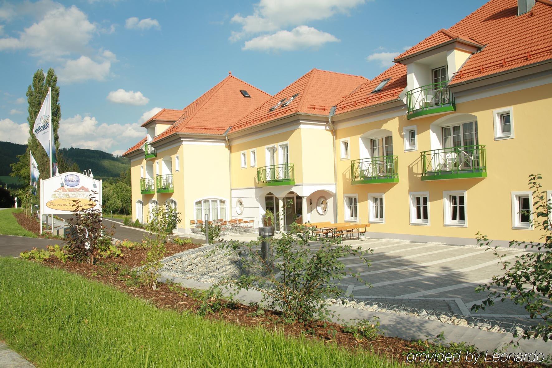 Akzent Hotel Bayerwald-Residenz Neukirchen  Екстериор снимка