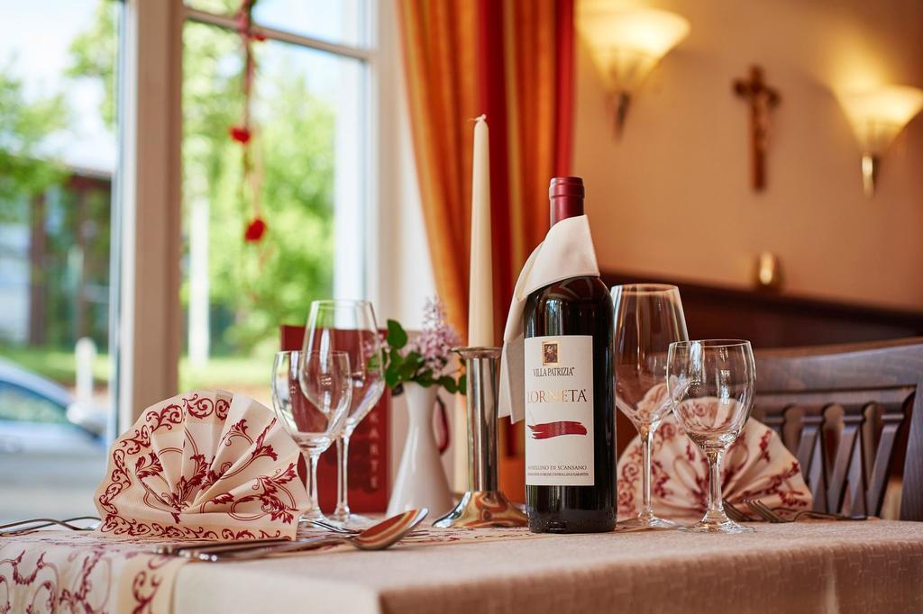Akzent Hotel Bayerwald-Residenz Neukirchen  Екстериор снимка