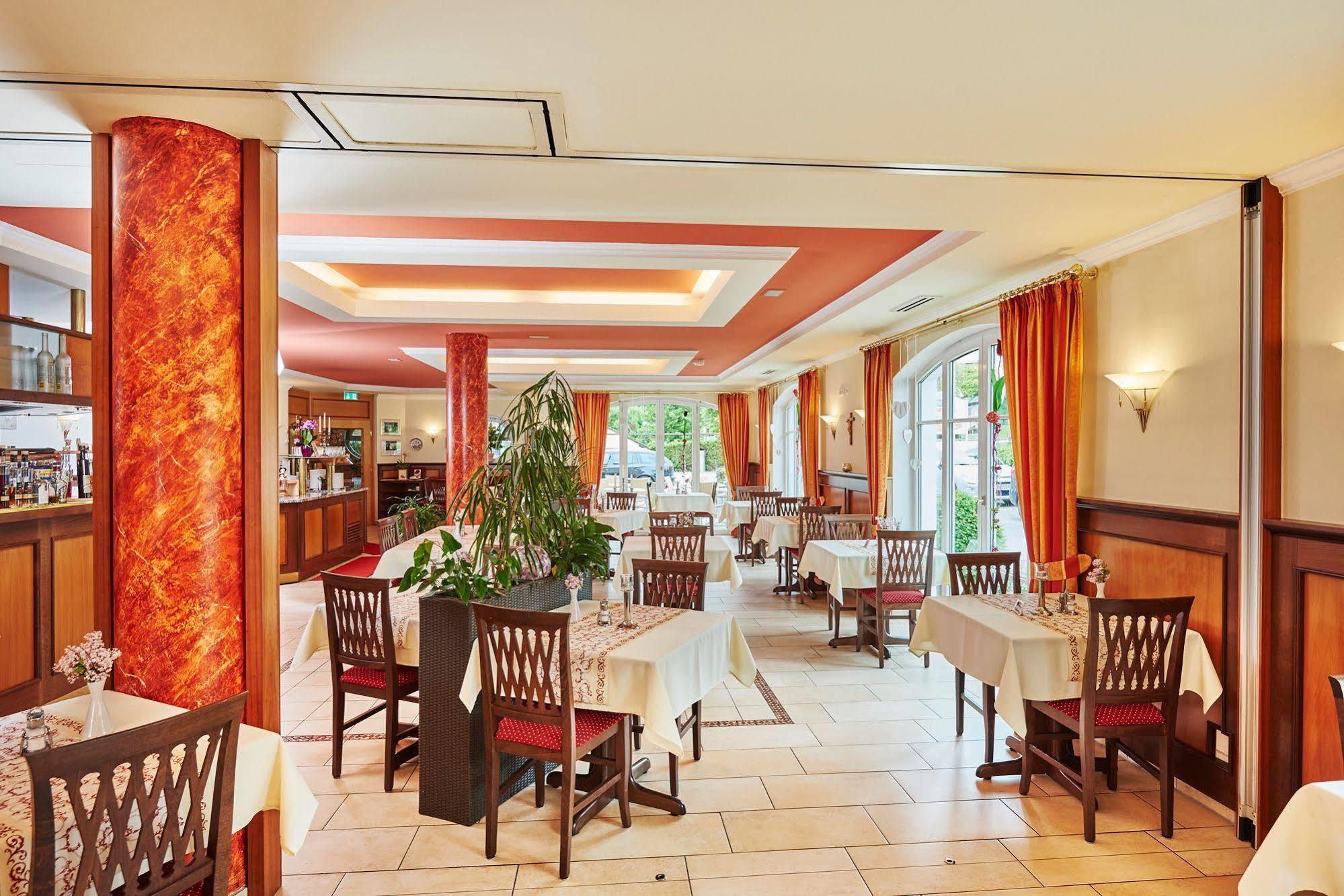 Akzent Hotel Bayerwald-Residenz Neukirchen  Екстериор снимка